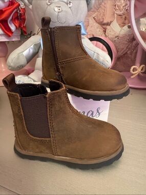 Zara Brown Kids Chelsea Boots